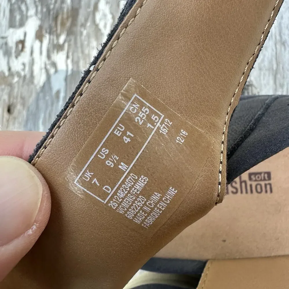 Clarks nearly perfect
